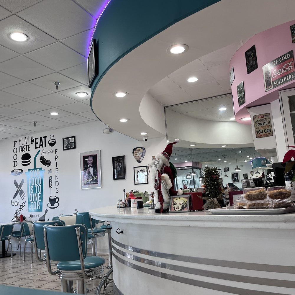 Van Dorn Diner - Inside - Diners Near Me - Alexandria, Virginia Van Dorn Diner - Inside - Diners Near Me - Alexandria, Virginia