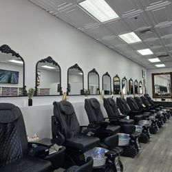 Glo Nail Lounge LV - Newly remodeled... Ready for a Pedi?