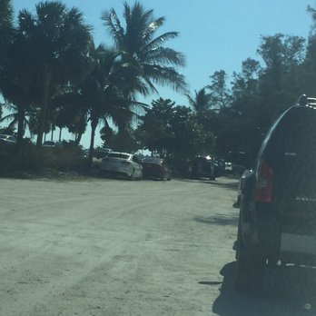 Causeway Islands Park - Shade - Beaches Near Me - Sanibel, Florida