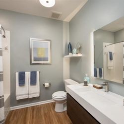 Riverwalk - Stylish Bathroom