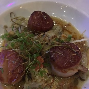 Dakota - Scallops - Music Venues Near Me - Minneapolis, Minnesota