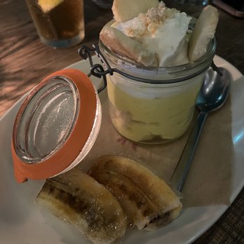 MESSHALL - Banana Cream Pudding - Breakfast & Brunch Near Me - Los Angeles, California