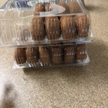 The Apple House - Apple Butter Donuts - American Near Me - Linden, Virginia