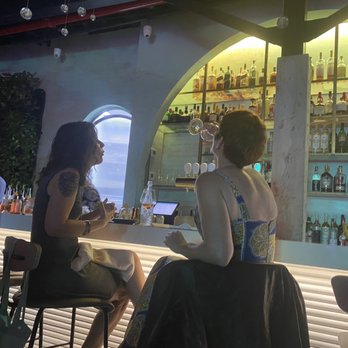 Aura Cocina - Gorgeous ambiance - Asian Fusion Near Me - Brooklyn, New York