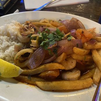 Caveman Kitchen - Saltado de Mariscos - Latin American Near Me - Los Angeles, California