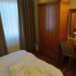 Room 702
