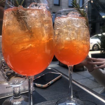 Back Bay Social - Rosemarys Bebe cocktail - New American Near Me - Boston, Massachusetts
