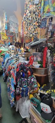 Bailey's Antiques and Aloha Shirts by null