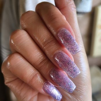 Royalty Nails - Acrylic gel polish set - Nail Technicians Near Me - Newark, California