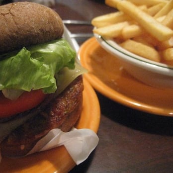 Jongewaard's Bake n Broil - American Near Me - Long Beach, California