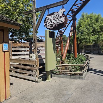 Pony Express - Pony Express - Amusement Parks Near Me - Buena Park, California