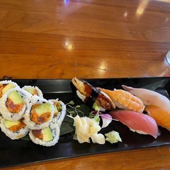 Hot Woks Cool Sushi - Sushi Bars Near Me - Chicago, Illinois