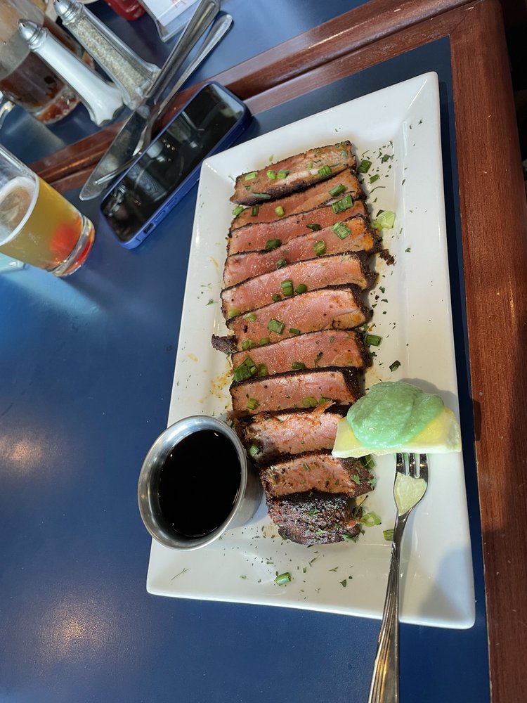 Lakeside Bar & Grill, Houghton Lake Roadtrippers