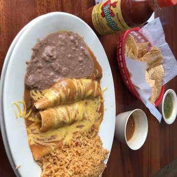 Ostioneria Michoacan - Tex Mex Enchiladas - Mexican Near Me - Houston, Texas
