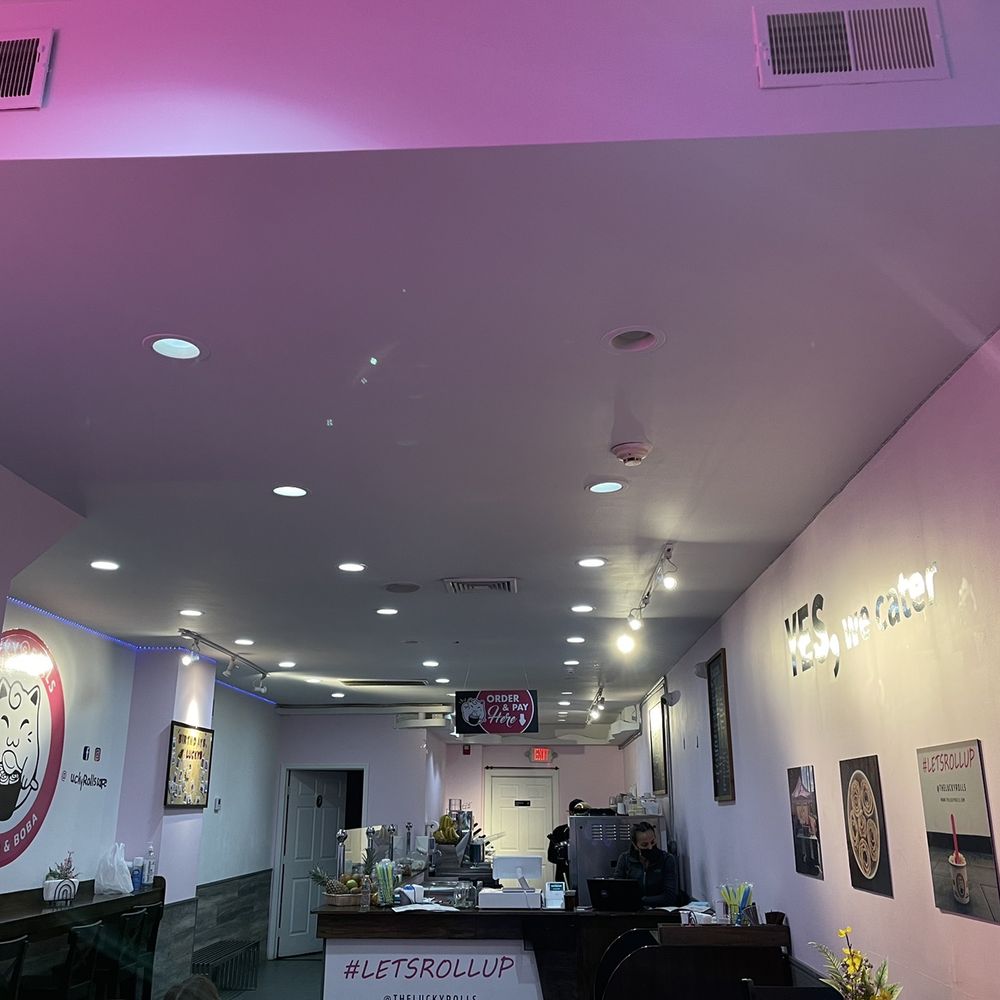 Lucky Rolls cafe - Interior - Ice Cream & Frozen Yogurt Near Me - Englewood, New Jersey Lucky Rolls cafe - Interior - Ice Cream & Frozen Yogurt Near Me - Englewood, New Jersey