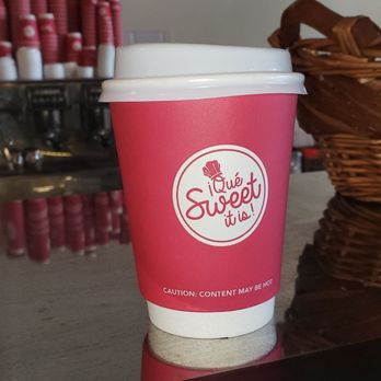 Vicky Bakery - Cafe con leche - Desserts Near Me - Miramar, Florida