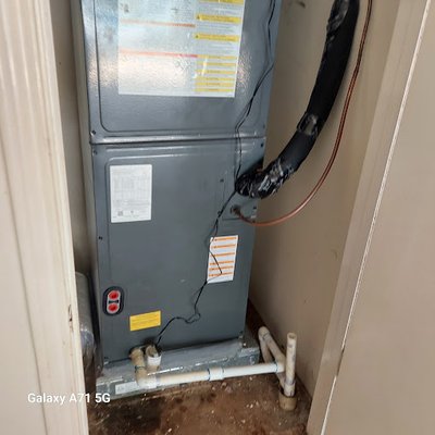Residential HVAC Services - Texas HVAC License #: TACL B21299E. Whether you need a routine maintenance check or an emergency repair on a heating or cooling unit, we are available to handle all of your all of your heating, cooling and ventilation needs. We continually strive to exceed expectations by ensuring that each client receives the very best service. We will work with you to find solutions that fit your heating and cooling needs. We will provide you with a full consultation to explain all of your available options so that you can choose the system that’s right for your home or business. We serve both residential and commercial clients and offer a variety of money-saving solutions. We combine our use of the highest quality parts and equipment, and our dedication to delivering exceptional service to provide you with top quality service. Residential HVAC Services - Texas HVAC License #: TACL B21299E. Whether you need a routine maintenance check or an emergency repair on a heating or cooling unit, we are available to handle all of your all of your heating, cooling and ventilation needs. We continually strive to exceed expectations by ensuring that each client receives the very best service. We will work with you to find solutions that fit your heating and cooling needs. We will provide you with a full consultation to explain all of your available options so that you can choose the system that’s right for your home or business. We serve both residential and commercial clients and offer a variety of money-saving solutions. We combine our use of the highest quality parts and equipment, and our dedication to delivering exceptional service to provide you with top quality service.