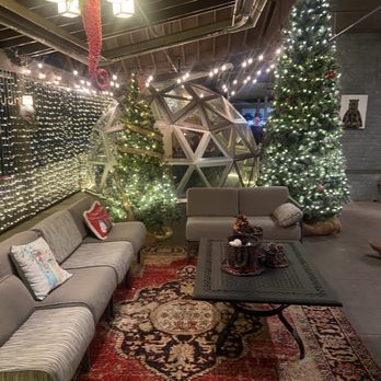 Camp Ticonderoga - Igloos outside for rent, so nice! - American Near Me - Troy, Michigan