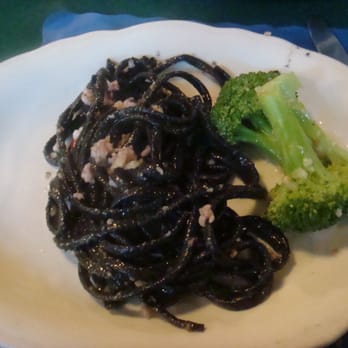 The Daily Catch - black pasta ogli olio with sauteed brocoli - Italian Near Me - Boston, Massachusetts The Daily Catch - black pasta ogli olio with sauteed brocoli - Italian Near Me - Boston, Massachusetts