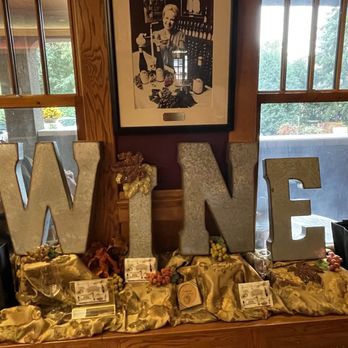 Lynfred Winery - Wineries Near Me - Roselle, Illinois Lynfred Winery - Wineries Near Me - Roselle, Illinois