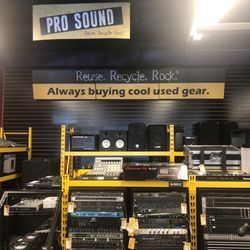 Music Go Round