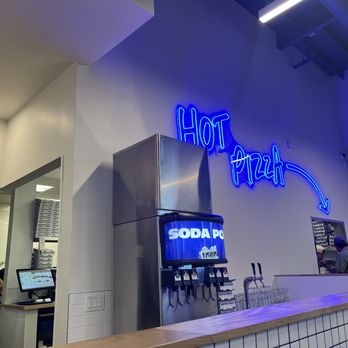 Square Pie Guys - The soda fountain and to-go pickup area. - Pizza Near Me - Campbell, California
