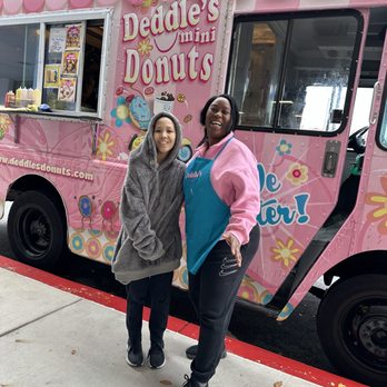 Deddle's Mini Donuts - Donuts Near Me - Baltimore, Maryland