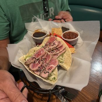 Frosty Frog Cafe - Seared ahi tuna tacos - Cafes Near Me - Hilton Head Island, South Carolina
