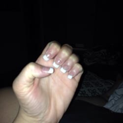 Sakura Nails - My new nail I lifting!!! It's not even been a week!!
