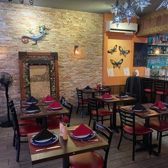Sabor A Oaxaca - Interior - Mexican Near Me - Rancho Cucamonga, California