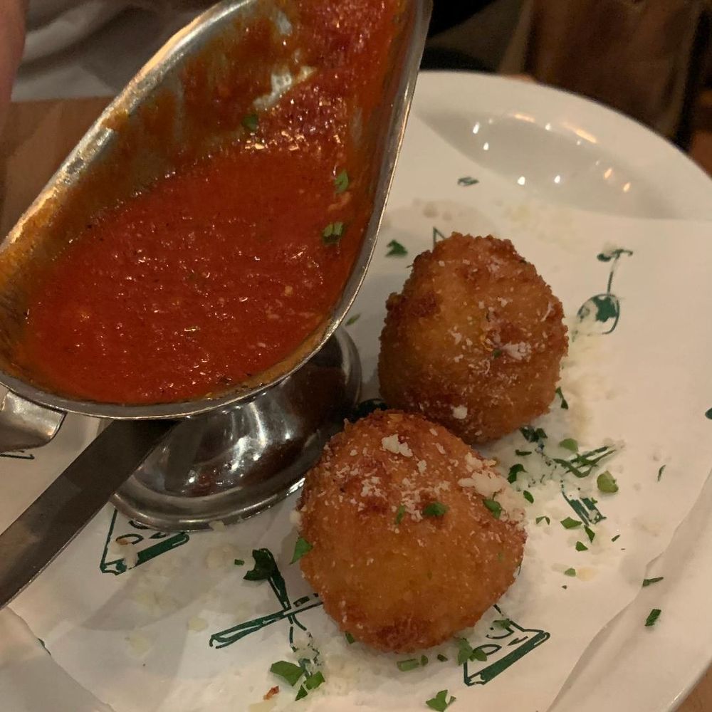 Fumo Kips Bay - New American Near Me - New York, New York