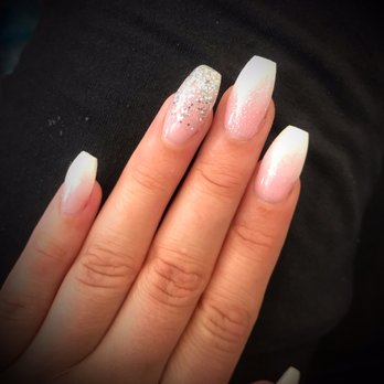 French Nails & Spa - Nail Salons Near Me - Dardenne Prairie, Missouri