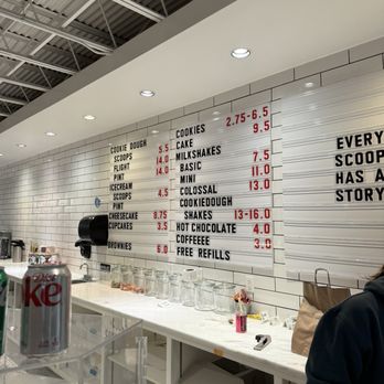 Milk Dessert Bar - Desserts Near Me - Memphis, Tennessee