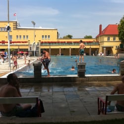 Stadtbad Mödling