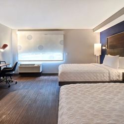 Tru by Hilton Manchester Downtown - Guest room