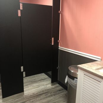Cazz's Bar and Grill - Updated bathroom - American Near Me - Levittown, Pennsylvania