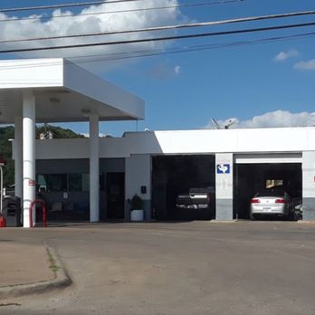 Leos Service Center - Storefront - Auto Repair Near Me - Austin, Texas Leos Service Center - Storefront - Auto Repair Near Me - Austin, Texas