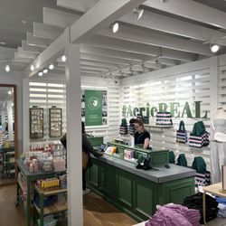 Aerie - Aerie store at Crocker Park mall -- on Saturday, 22 August 2026