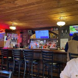Annie's Ruff Cut - Interior