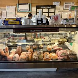 Oakmont Deli - Deli counter