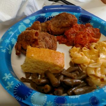 R Kitchen - This is not Soul Food - Soul Food Near Me - Lakewood, California