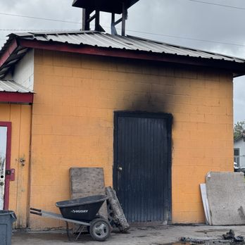 Vera's Backyard Bar-B Que - Where the magic happens. - Barbeque Near Me - Brownsville, Texas Vera's Backyard Bar-B Que - Where the magic happens. - Barbeque Near Me - Brownsville, Texas