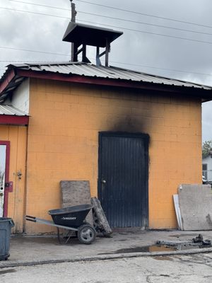 Vera's Backyard Bar-B-Que by null