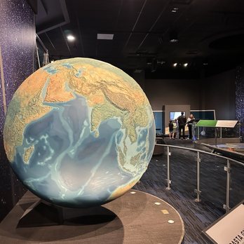 Clark Planetarium - Planetarium Near Me - Salt Lake City, Utah
