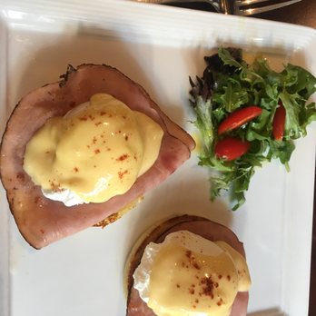 Il Palio Ristorante - eggs benedict - Italian Near Me - Chapel Hill, North Carolina Il Palio Ristorante - eggs benedict - Italian Near Me - Chapel Hill, North Carolina
