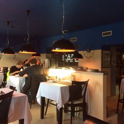 Restaurace a kavárna Biograf - Dostatek soukromí u stolů