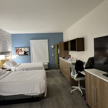 Home2 Suites by Hilton Springdale Cincinnati - Bedroom - Hotels Near Me - Springdale, Ohio Home2 Suites by Hilton Springdale Cincinnati - Bedroom - Hotels Near Me - Springdale, Ohio