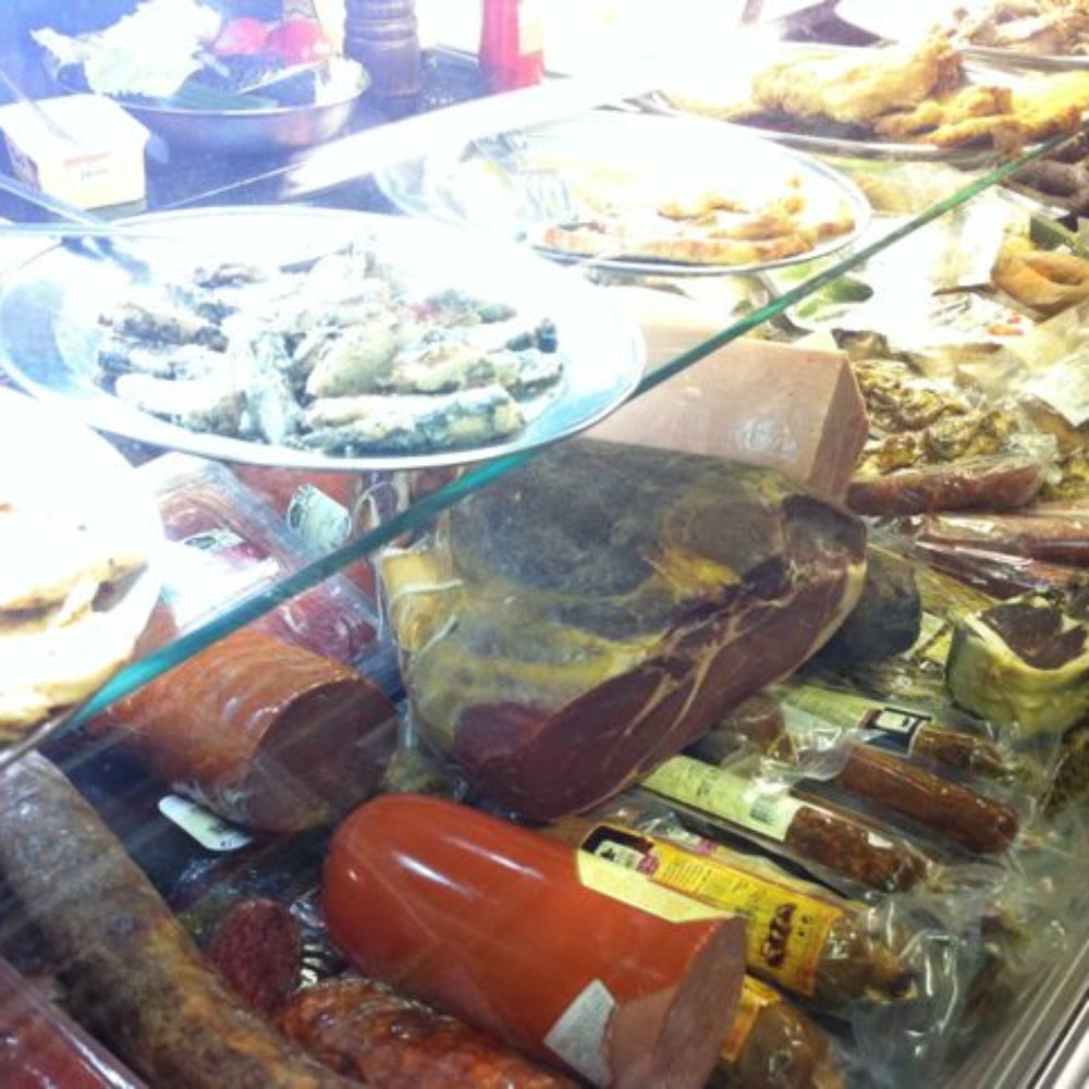 Delicias - Portuguese Near Me - London, XGL