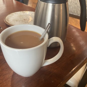 Tradewinds Restaurant - Morning tea ! - American Near Me - Orlando, Florida