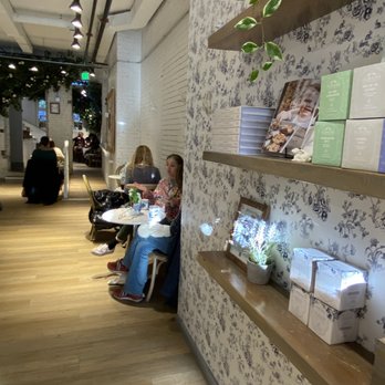 maman - Seating - Bakeries Near Me - Washington, DC, District of Columbia